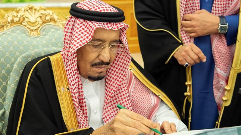 कोरोना भाइरसबाट संक्रमित विदेशी कामदारहरुको नि:शुल्क उपचार गर्न साउदी राजाको आदेश