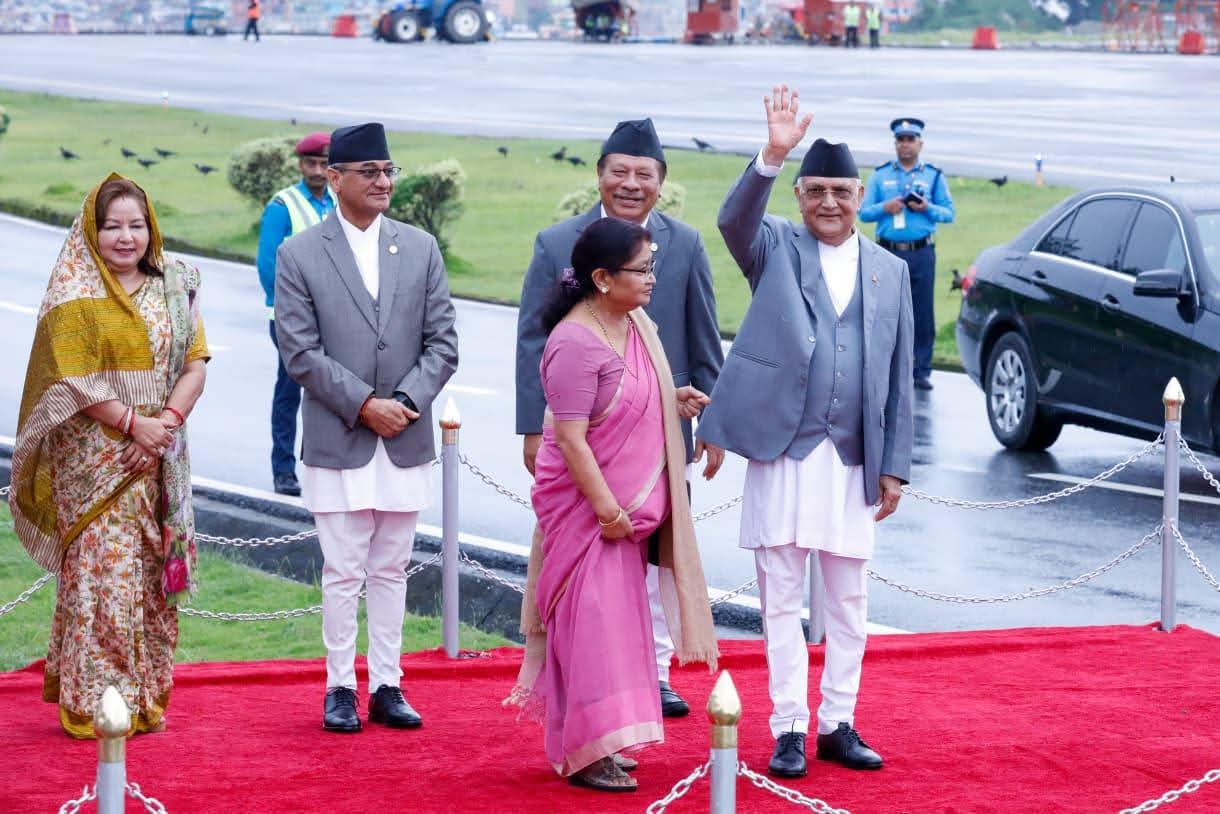 प्रधानमन्त्री ओली चीन प्रस्थान