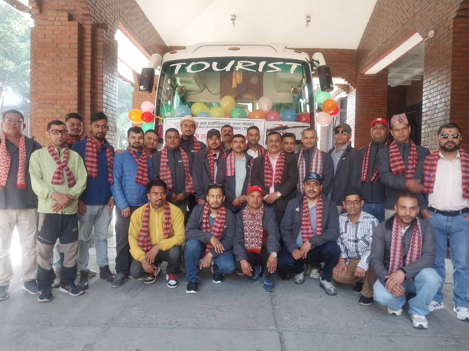 काठमाडौंदेखि रारासम्म पर्यटक बस सञ्चालन सम्भाव्यता अध्ययन यात्रा सुरु