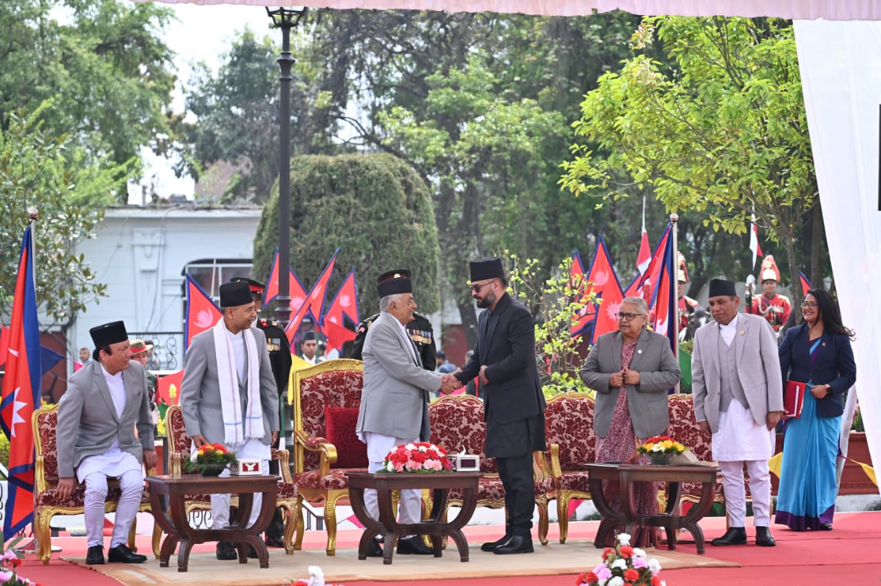 नेता र उच्चपदस्थको सम्पत्ति छानबिन गरिने 