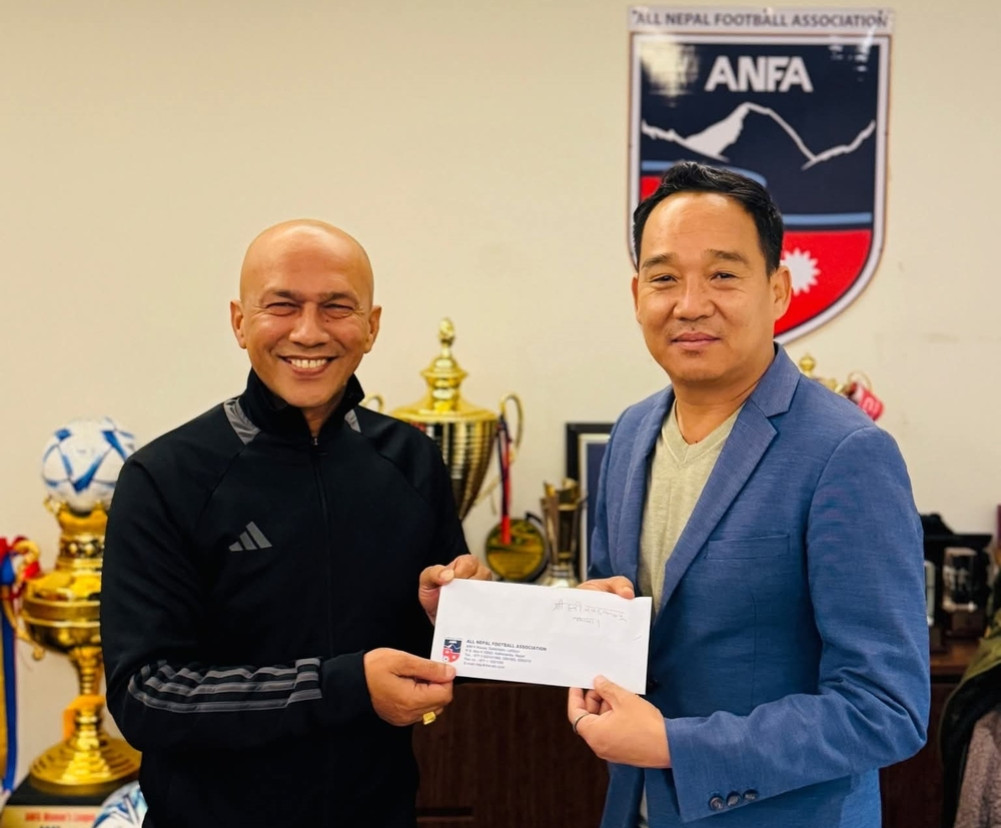 फुटबलको मुख्य प्रशिक्षकमा हरि खड्का नियुक्त