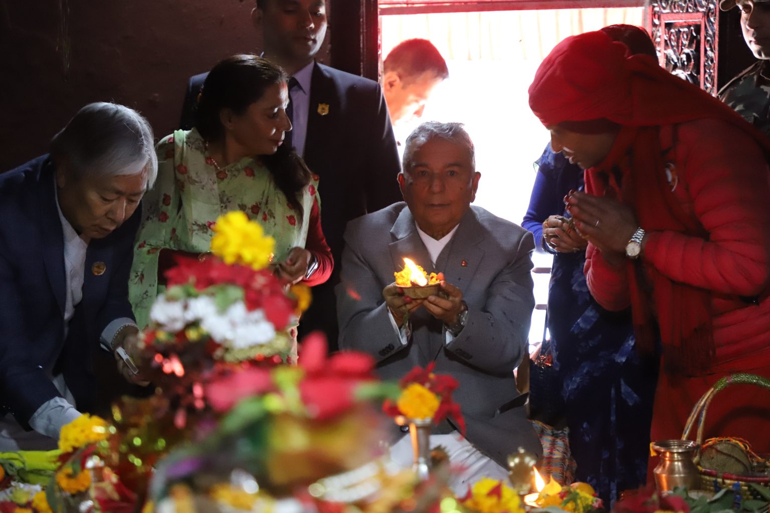 राष्ट्रपति पौडेलले गर्नुभयाे प्रसिद्ध शक्तिपीठ कालिका मन्दिरमा पुजा अर्चना