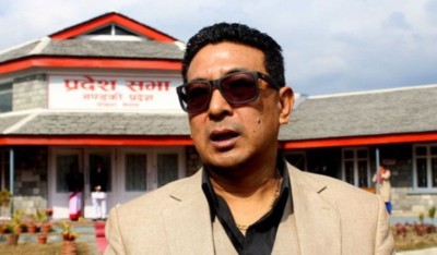 दीपक मनाङेको सांसद पद खारेज