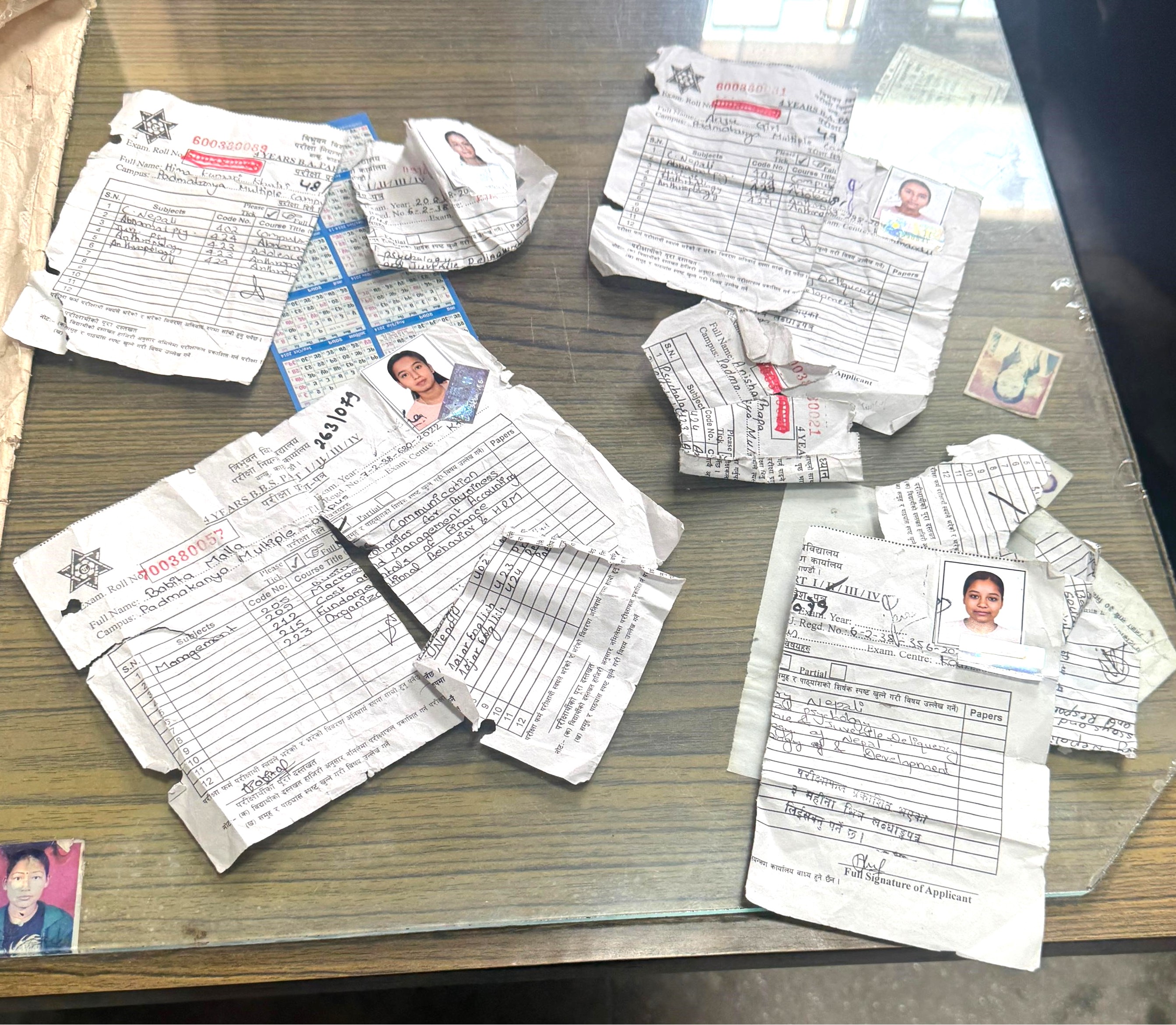 पद्मकन्यामा स्ववियुमा मत दिएका विद्यार्थीको परिचय-पत्र प्रशासनले नै च्यातेर फिर्ता